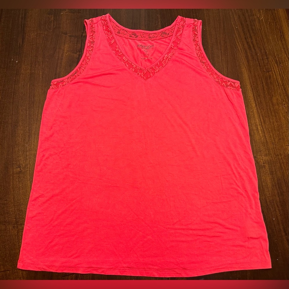 Pink Torrid Size 1 Super Soft V-Neck Tank Top with Double Lace Trim Detail
